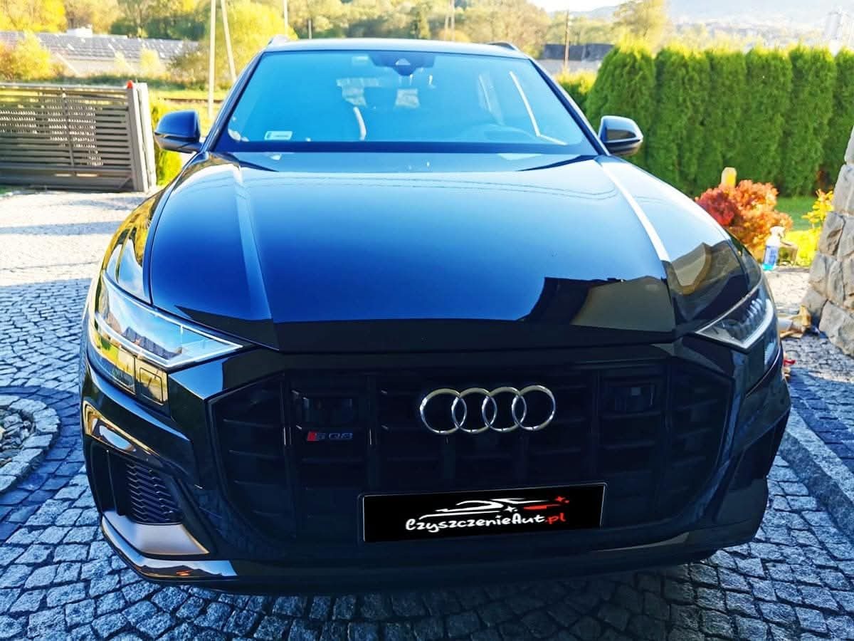 Audi SQ8 po detailingu - przód