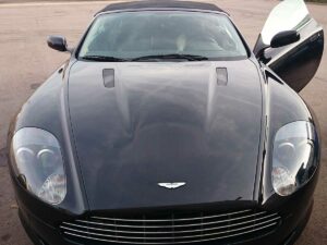 czyszczenieaut aston martin maska